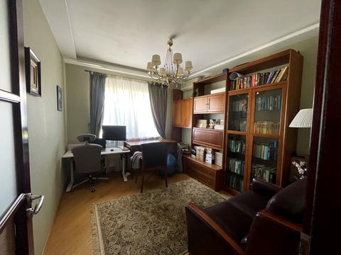 будинок за адресою Лісова вул., 1
