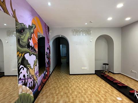 комерційна за адресою Ніни Строкатої вул. (Буніна), 14