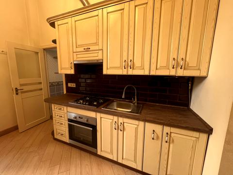 квартира за адресою Миколи Леонтовича вул., 3