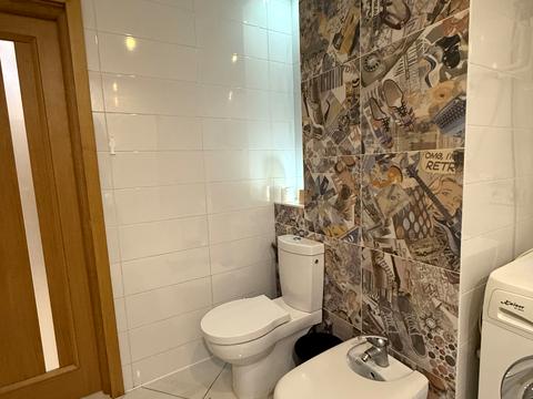 квартира за адресою Дмитра Яворницького просп. (Карла Маркса), 20