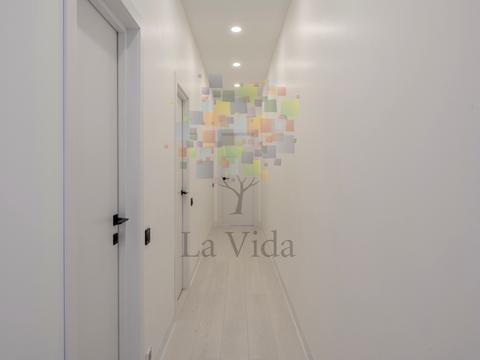 квартира за адресою Андрія Верхогляда вул. (Михайла Драгомирова), 14-А