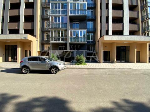 комерційна за адресою Метрологічна вул., 148В