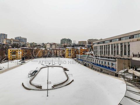 комерційна за адресою Богдана Хмельницького вул., 58-А