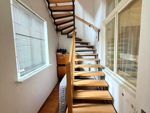 будинок за адресою Олега Ольжича вул., 11