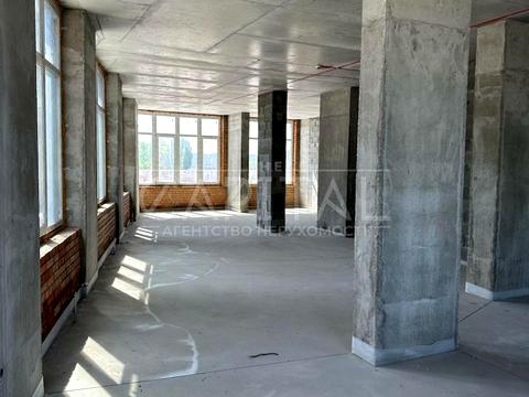 комерційна за адресою Миколи Бажана просп., 8