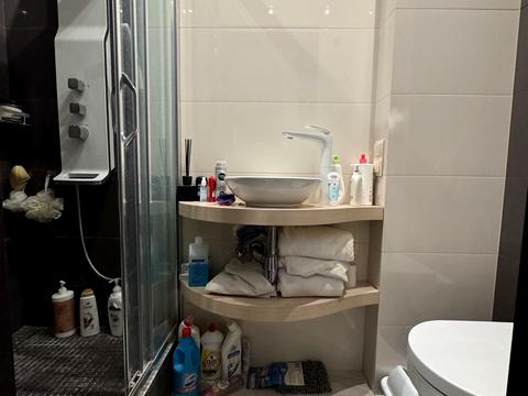 квартира за адресою Святошинська вул., 27-А