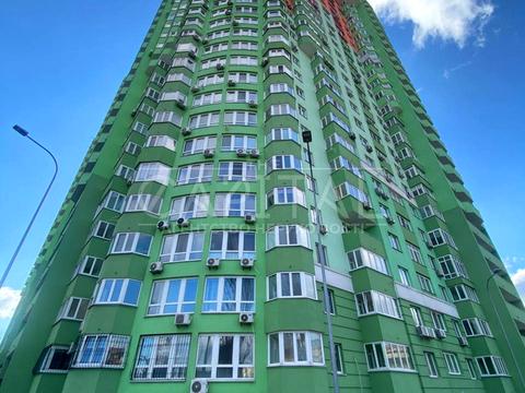 коммерческая по адресу Любомира Гузара просп. (Космонавта Комарова), 1