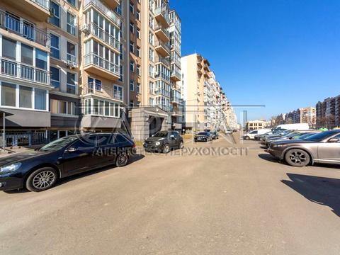 комерційна за адресою Метрологічна вул., 58