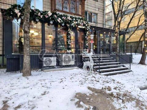 комерційна за адресою Василя Тютюнника вул. (Анрі Барбюса), 49