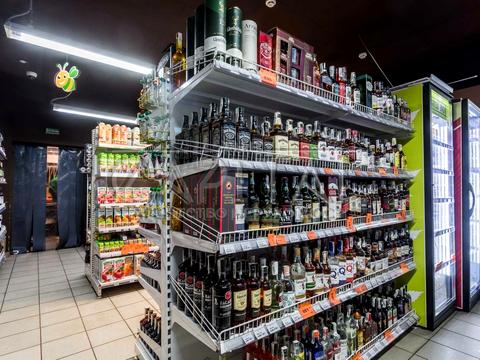 комерційна за адресою Київ, Володимирська вул., 73