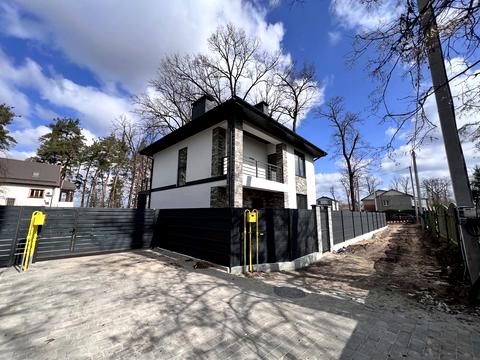 будинок за адресою Академіка Ромоданова вул. (Льва Толстого)