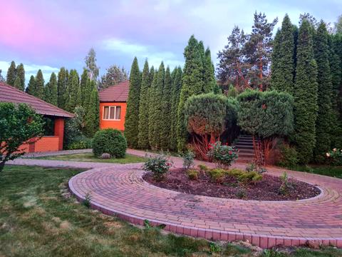 будинок за адресою Мрія вул., 1