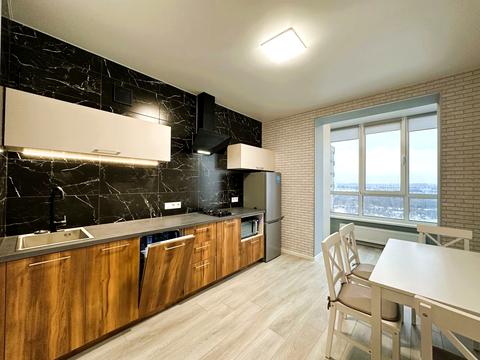 квартира по адресу Героев Небесной Сотни просп., (Будинок 14/4)