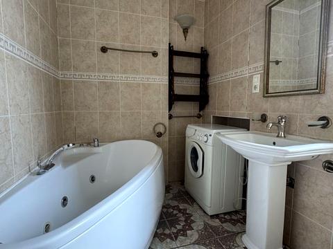 квартира за адресою Івана Мазепи вул. (Січневого Повстання), 3-Б