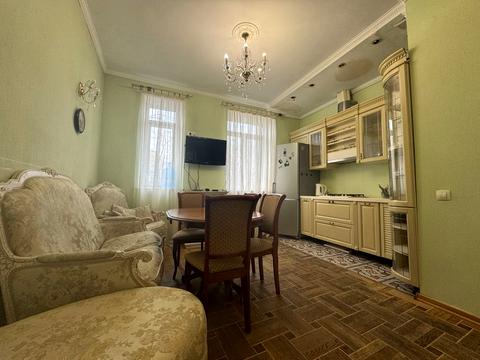 квартира за адресою Івана Мазепи вул. (Січневого Повстання), 3-Б