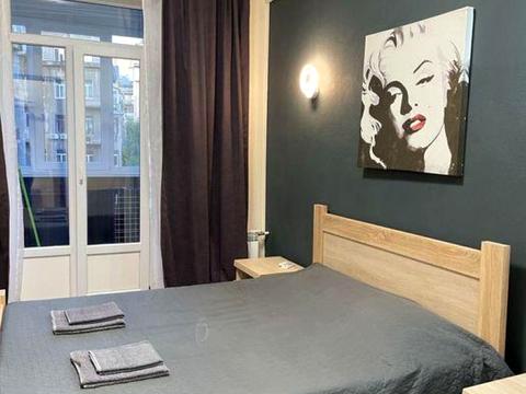 квартира за адресою Хрещатик вул. (Kreschatic), 17