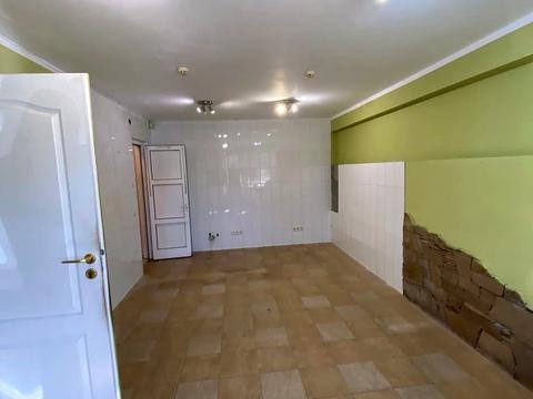 комерційна за адресою Стуса, 19