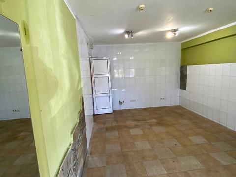 комерційна за адресою Стуса, 19