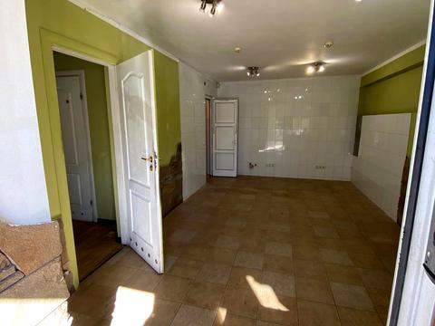 комерційна за адресою Стуса, 19