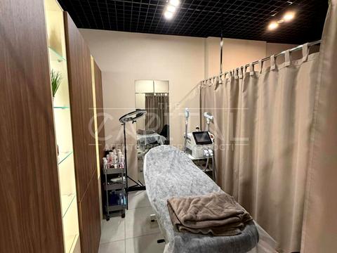 комерційна за адресою Оболонський просп., 26