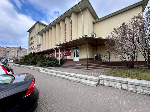 комерційна за адресою Верхня Горова вул. (Фрунзе), 145