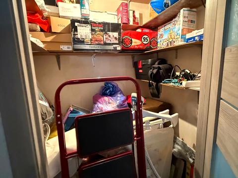 квартира за адресою Мандриківська вул., 127