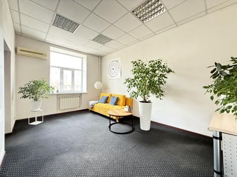 коммерческая по адресу Большая Васильковская ул. (Красноармейская), 126