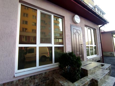 комерційна за адресою Євгена Харченка вул. (Леніна), 47-А