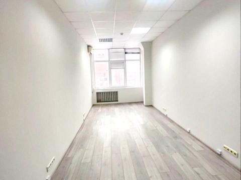 комерційна за адресою Генерала Алмазова вул. (Кутузова), 18/7