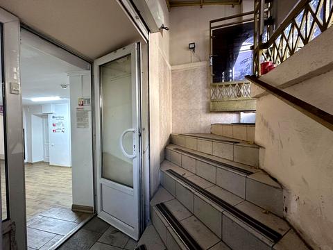 комерційна за адресою Івана Мазепи вул. (Січневого Повстання), 14