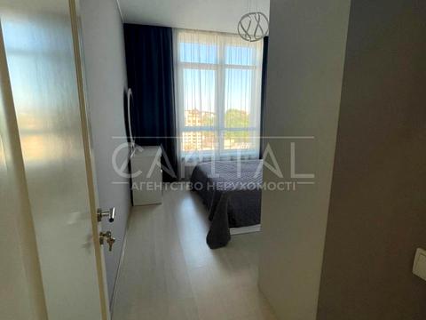 квартира за адресою Андрія Верхогляда вул. (Михайла Драгомирова), 3