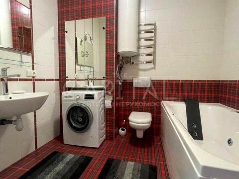 квартира за адресою Андрія Верхогляда вул. (Михайла Драгомирова), 3