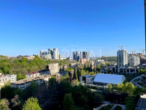 квартира за адресою Андрія Верхогляда вул. (Михайла Драгомирова), 3