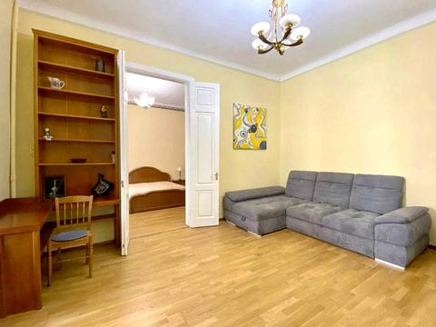 квартира за адресою Басейна вул., 3