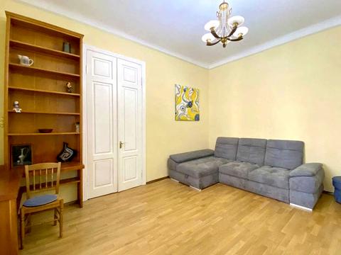 квартира за адресою Басейна вул., 3