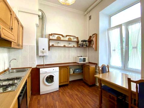 квартира за адресою Басейна вул., 3