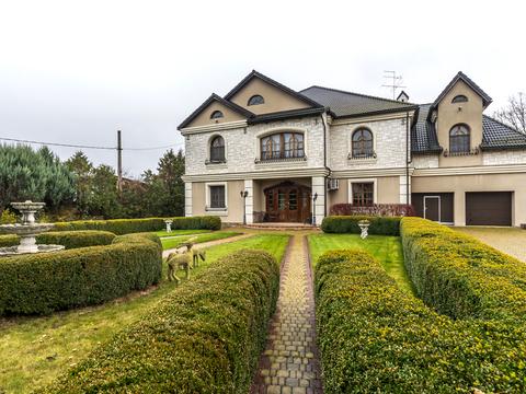 будинок за адресою Залужна вул.