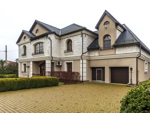 будинок за адресою Залужна вул.