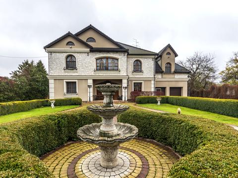 будинок за адресою Залужна вул.