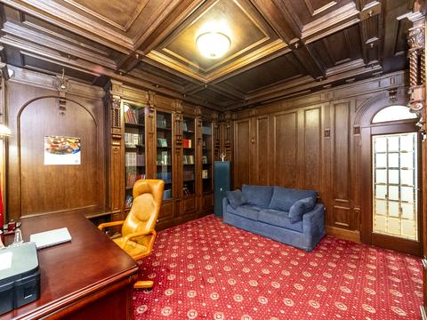 будинок за адресою Залужна вул.