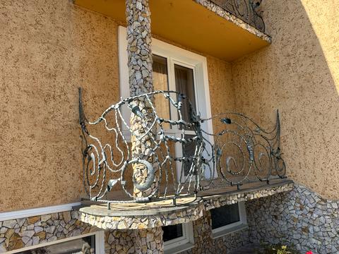 дом по адресу Свободи ул.