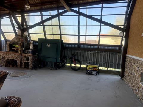 дом по адресу Свободи ул.