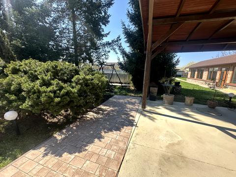 дом по адресу Свободи ул.