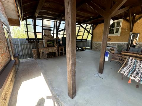 дом по адресу Свободи ул.