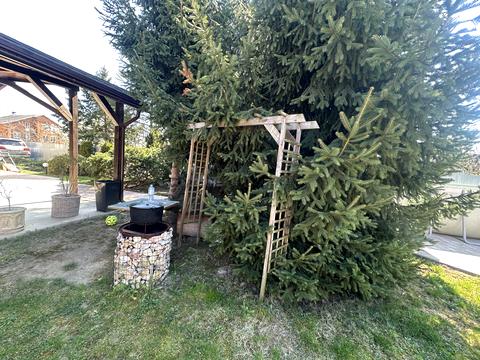 дом по адресу Свободи ул.