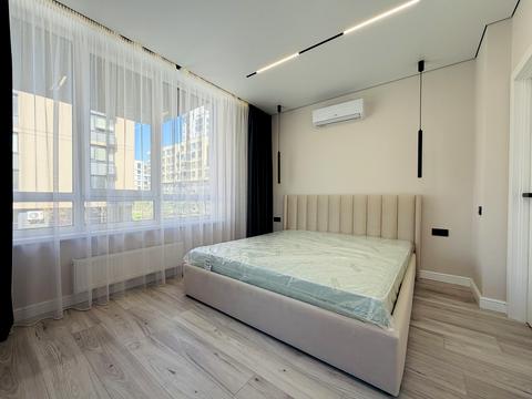 квартира за адресою Салютна вул., 2к18