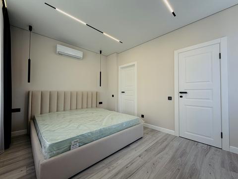 квартира за адресою Салютна вул., 2к18