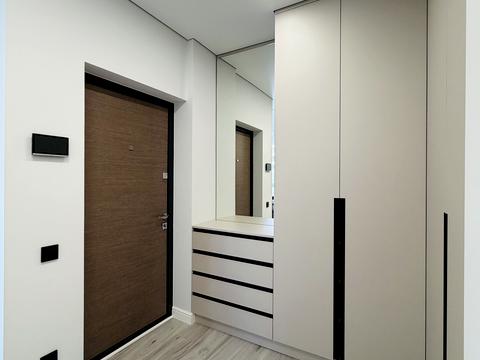 квартира за адресою Салютна вул., 2к18