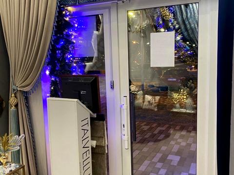 комерційна за адресою Європейського Союзу просп. (Правди), 45-А