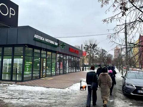 комерційна за адресою Соборності просп. (Возз'єднання), 5-Б